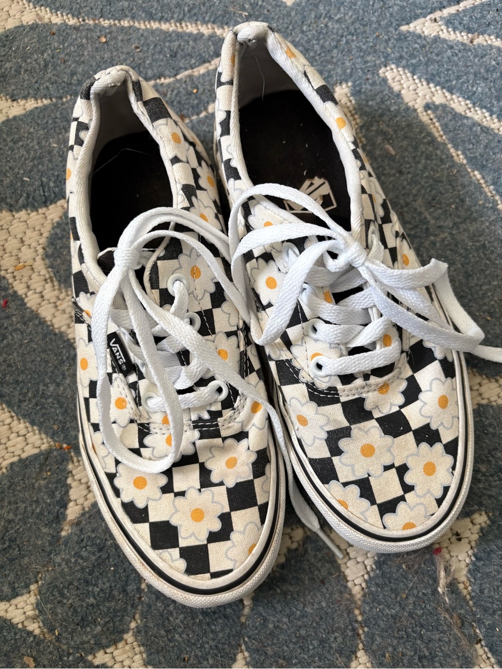 Vans Women’s Checkerboard Daisy Lace-Up Sneakers - White/Black/Yellow